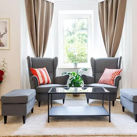 Apartment Luxury House With Pool, Garden, Ac & Sauna Perchtoldsdorf
