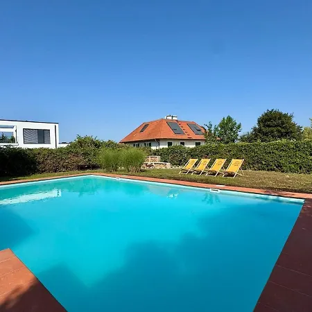 Apartment Luxury House With Pool, Garden, Ac & Sauna