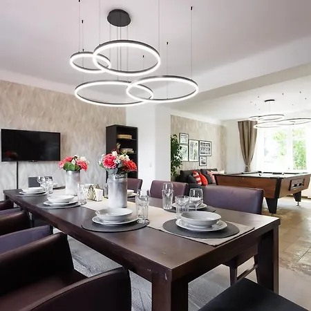 Apartment Luxury House With Pool, Garden, Ac & Sauna *